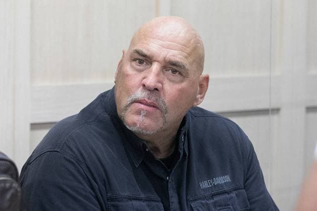 Niedersachsen, Hannover, 06 08 2020, Rockerboss Frank Hanebuth in court, trial against rockerboss Frank Hanebuth for joint bodily injury, aiding and abetting coercion and violation of the German weapons law,
