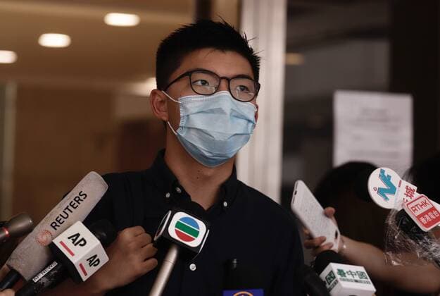 August 7, 2020, Hong Kong, CHINA: Joshua Wong addressing medias outside entrance to the Hong Kong HIGH COURT in Central this morning. Joshua Wong challenged disqualification at District Council Election 2019 by filing judicial review at the High Court.Aug-7,2020 Hong Kong.ZUMA Hong Kong CHINA - ZUMAl137 20200807_zap_l137_002 Copyright: xLiauxChung-renx