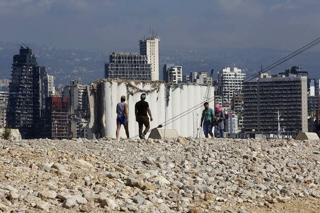 September 16, 2020, Beirut, Beirut, Lebanon: Lebanese walk near the damaged buildings near the site of blast in Beirut s port area, Lebanon August 16, 2020 Beirut Lebanon - ZUMAap3_ 20200916_zaf_ap3_001 Copyright: xMarwanxBouxHaidarx