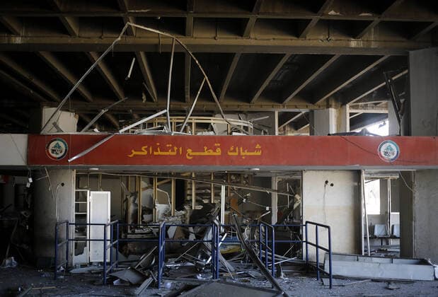 September 16, 2020, Beirut, Beirut, Lebanon: Lebanese walk near the damaged buildings near the site of blast in Beirut s port area, Lebanon August 16, 2020 Beirut Lebanon - ZUMAap3_ 20200916_zaf_ap3_005 Copyright: xMarwanxBouxHaidarx