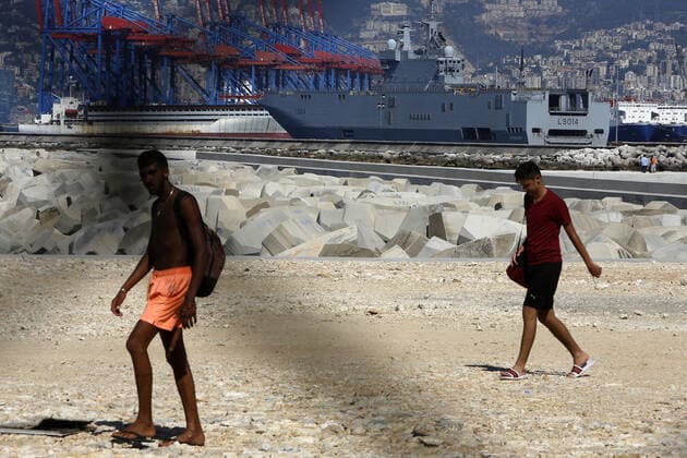 September 16, 2020, Beirut, Beirut, Lebanon: Lebanese walk near the damaged buildings near the site of blast in Beirut s port area, Lebanon August 16, 2020 Beirut Lebanon - ZUMAap3_ 20200916_zaf_ap3_023 Copyright: xMarwanxBouxHaidarx
