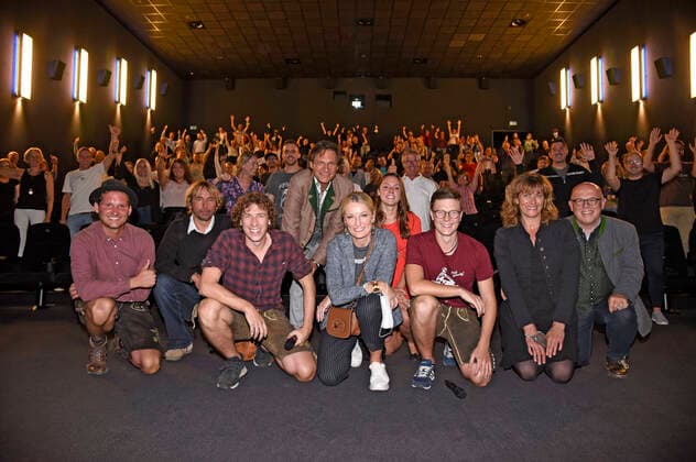 Markus Schindler, Arnd Schimkat, Julian Wittmann, Winfried Frey, Monika Gruber, Stephanie Liebl, Thomas Wittmann, Andrea Hailer and Jürgen Kirner at the preview of the feature film Ausgrissn In der Lederhosn to Las Vegas at Mathäser Filmpalast Munich, 18 08 2020 Foto:xS.xAdamx xFuturexImage
