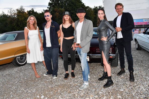 Anabell Grieß Nega, Albert Feil, Sarah Riesz, Klaus Lemke, Emma Lynn Mainzer Premiere A call girl for ghosts as part of Filmfest München Pop up Popup drive-in cinema Munich 22 August 2020