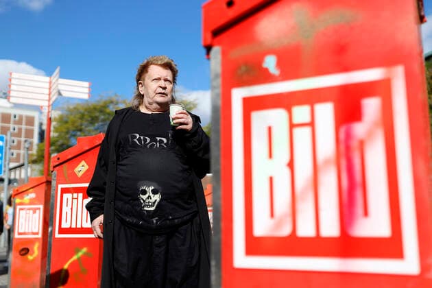 HA Schult at the presentation of his installation Tableau des Vergessen aus alten Bild Verkaufskästen on the stock exchange in Cologne, 10 09 2020 Foto:xC.xHardtx xFuturexImage