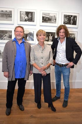 AENO, her mit dem schoenen Leben, Vernissage Juergen von der Lippe, Anne Dohrenkamp, painter wife of Juergen von der Lippe, Andre Kowalski, photographer present their work works AENO, in a vernissage in the gallery from 24 09 2020 to 25 10 2020 in the Hotel Mond Fine Arts in Berlin on 24 09 2020 Photopress Mueller