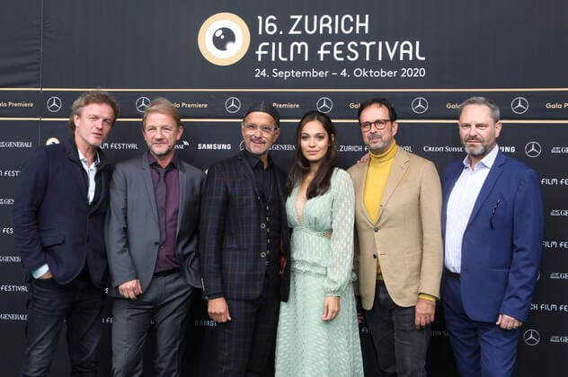 Christoph Müller, Sönke Wortmann, Christoph Maria Herbst, Nilam Farooq, Stefan Gärtner and Tom Spieß at the premiere of the feature film Contra at the 16 Zurich Film Festival 2020 in the cinema Corso Zurich, 01 10 2020 Foto:xA.xBuggex xFuturexImage