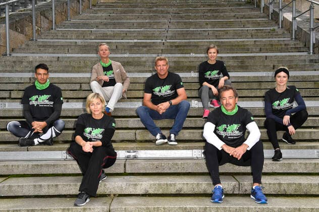 Max Hemmersdorfer, Gesine Cukrowski, Max Raabe, Marko Rehmer, Alina Levshin, Jan Sosniok and Pia M Barucki at the photo shoot for the sportiche WocheChallenge at the Olympic Station Berlin Under the motto We can make a difference Welthungerhilfe is calling for this challenge and asking for donations for a world without hunger Berlin, 09 10 2020 Foto:xF.xKernx xFuturexImage