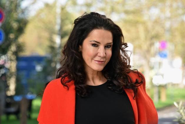 The actress Mariella Ahrens poses in the scenery of the RTL series Unter uns in which she will be shown from 10 02 2021 until 01 02 2021 for the publication of the photos