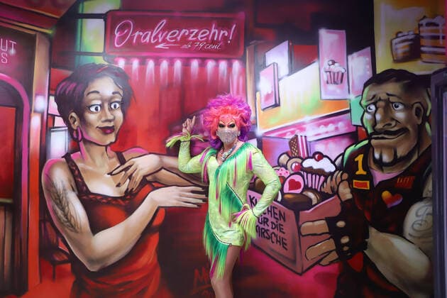 Hamburg the 17 11 2020 cult drag queen Oliv