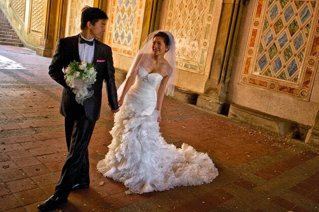 September 23, 2013, New York City, New York, United States: Chinese bride and groom in Central Park New York City United States - ZUMAc94_ 20130923_zap_c94_303 Copyright: xKikexCalvox