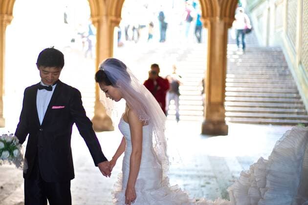September 23, 2013, New York City, New York, United States: Chinese bride and groom in Central Park New York City United States - ZUMAc94_ 20130923_zap_c94_248 Copyright: xKikexCalvox