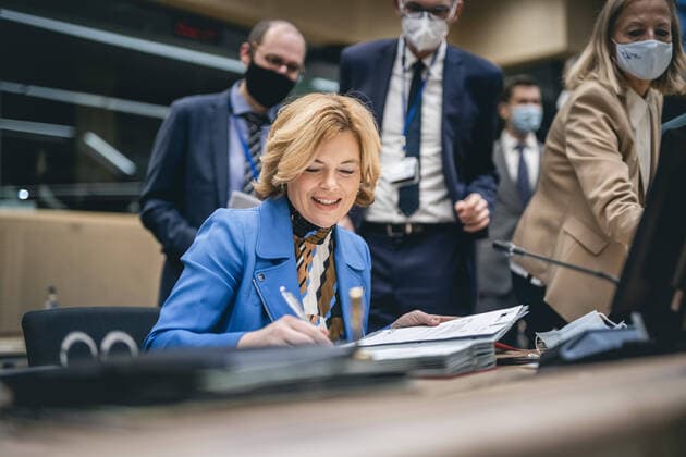 Federal Minister of Agriculture Julia Kloeckner CDU at the EU Agriculture Council in Brussels, 15 12 2020 Brussels Belgium Copyright: xXanderxHeinl photothek.dex
