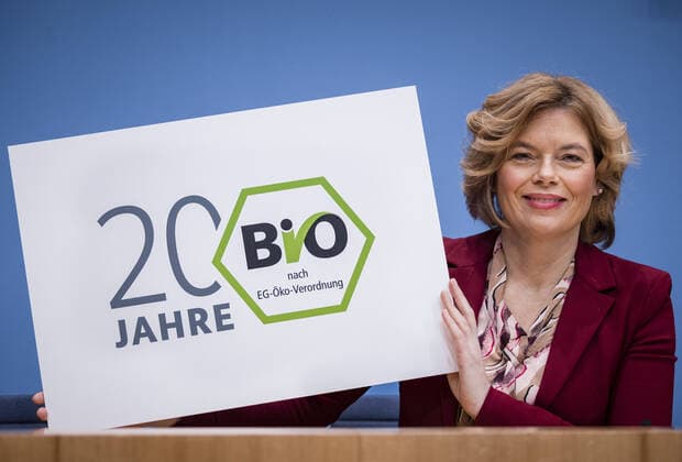 Federal Minister of Agriculture Julia Kloeckner, CDU, recorded during the press conference 20 Years of the Organic Seal Results of the Oekobarometer 2020 at the Federal Press Conference in Berlin 15 01 2021 Berlin Germany Copyright: xFelixxZahn photothek.netx