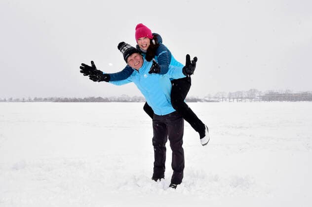 Alexandra Polzin with husband Gerhard Leinauer on a winter walk Munich, 18 01 2021 Foto:xS.xAdamx xFuturexImage