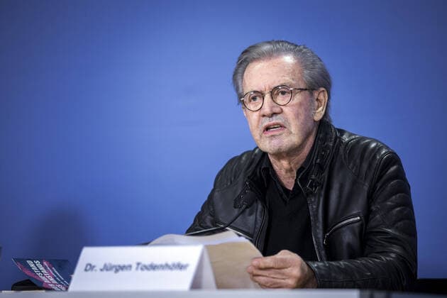 Juergen Todenhoefer recorded during a press conference to present the party program of the newly founded party Team Todenhoefer in Berlin, 25 01 2021 Berlin Germany Copyright: xJaninexSchmitz photothek.dex