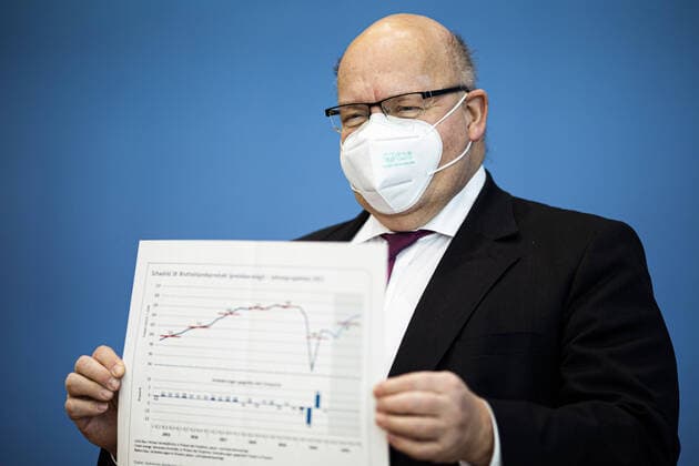 Peter Altmaier, Federal Minister for Economic Affairs and Energy, at the press conference to present the Annual Economic Report 2021 in Berlin, 27 01 2021 Berlin Germany Copyright: xFlorianxGaertner photothek.dex