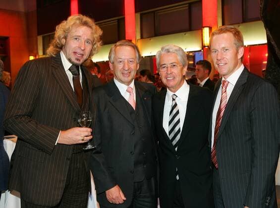 StolteBirthday Copyright IMAGO Herrmann 20 09 2004 Prof Dieter Stolte celebrates his 70th birthday in the ZDF Zollernhof in Berlin As well-wishers were Thomas Gottschalk with Paul Spiegel, Frank Elstner and Johannes B Kerner. Copyright: xEventpressxHerrmannx