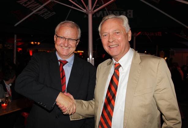Uwe Karsten Heye with the new editor-in-chief Uwe Knuepfer at the SPDs Vorwaerts summer party in the Kulturbrauerei in Berlin. Copyright: xEventpressxHerrmannx