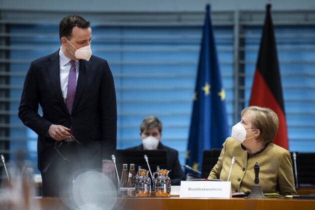 L R Jens Spahn, Federal Minister of Health, and Angela Merkel, Federal Chancellor, photographed before the start of the weekly cabinet meeting in Berlin, 17 03 2021 Berlin Germany Copyright: xFlorianxGaertner photothek.dex
