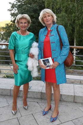 Annette von Rantzau and Dagmar Sikorski Grossmann at the reception for the ALS Gala of the Initiative Hilfe für ALS kranke Menschen at Haus Würth on Schwanenwerden Island in Berlin Copyright: xEventpressxRadkex