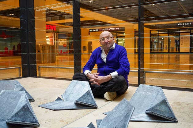 23 03 2021,Schönefeld,Brandenburg,Germany,GER,Berlin Brandenburg Airport BER Willy Brandt After the sculpture The Fall of Daidalos and Ikaros by artist Rolf Scholz has already found a place in the airport, another work of art with a reference to the for