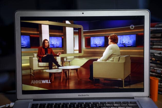 Television on the computer ARD Mediathek broadcast Anne Will from 28 March 2021 guest at AnneWil is Angela Merkel CDU , Federal Chancellor