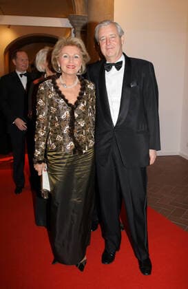 Gala Dinner Jewish Museum 20 11 2004 Annette Graefin von Rantzau DRK husband Heinrich Graf von Rantzau at the Gala Dinner and the Award for Understanding and Tolerance, Jewish Museum, Lindenstrasse 9 14, Berlin 20 11 2004
