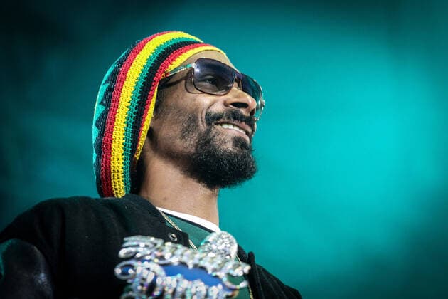Snoop Dogg The American rapper, actor and entertainer Calvin Cordozar Broadus Jr. is better known by his stage name Snoop Dogg and here performs a live concert at the Norwegian music festival Hovefestivalen 2012. Norway, 28 06 2012. Arendal Norway  Copyright: xGonzalesxPhoto TordxLitleskarex