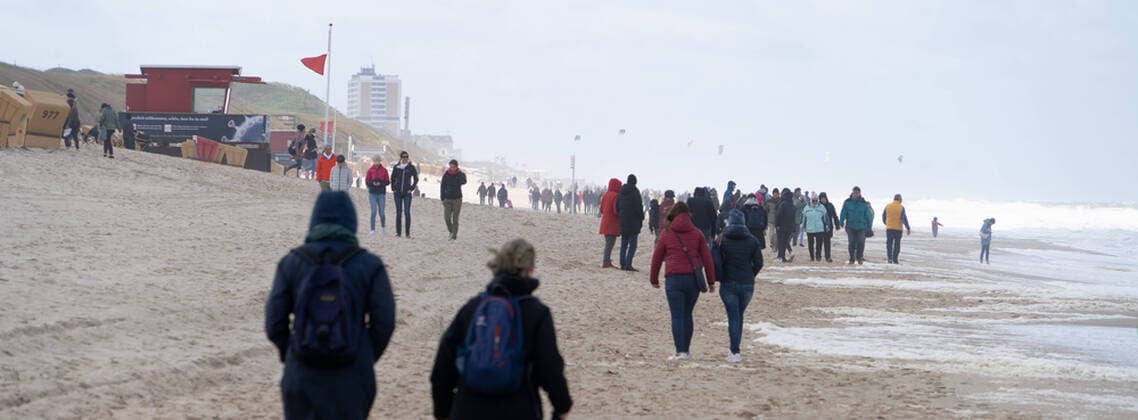 North Sea Island Sylt on Whitsunday 2021 Whitsun on Sylt during the Corona Pandemic Wenningstedt North Sea Island Sylt on Whitsunday 2021 Whitsun on Sylt during the Corona Pandemic Wenningstedt , Sylt Schleswig Holstein Germany Sylt