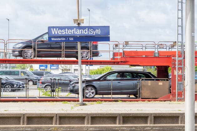 North Sea Island Sylt on Whitsunday 2021 Sylt Shuttel of Deutsche Bahn North Sea Island Sylt on Whitsunday 2021 Sylt Shuttel of Deutsche Bahn , Sylt Schleswig Holstein Germany Sylt Shuttle
