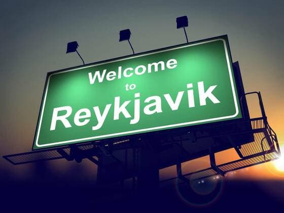 Billboard Welcome to Reykjavik at Sunrise., 31.01.2020 12:20:37, Copyright: xtashatuvangox Panthermedia28015646