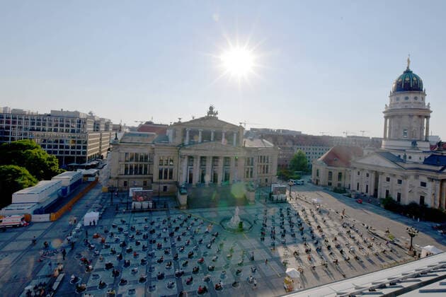 New production 200 years of FREISCHÜTZ View from above of the action from a hotel opposite New production 200 years of FREISCHÜTZ 1821 Open Air in front of the Konzerthaus, production by La Fura, chief conductor Christoph Eschenbach, a musical cinema evening, on a warm summer night with 500 guests sitting in a circle at the Gendarmenmarkt Berlin on 18 06 2021 Photopress Mueller