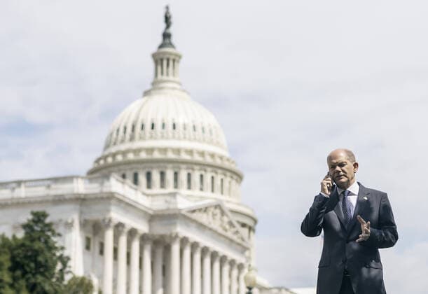 Federal Minister of Finance Olaf Scholz SPD in front of the Capitol in Washington on 01 07 2021 Washington United States of America Copyright: xXanderxHeinl photothek.dex