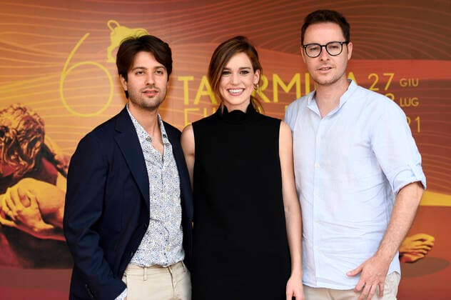 Paolo Strippoli, Matilda Lutz and Roberto De Feo at the photocall for the Netflix film A Classic Horror Story at the 67 Taormina Film Fest 2021 at Palazzo dei Congressi in Sicily Taormina, 01 07 2021 Foto:xC.xNiehausx xFuturexImage
