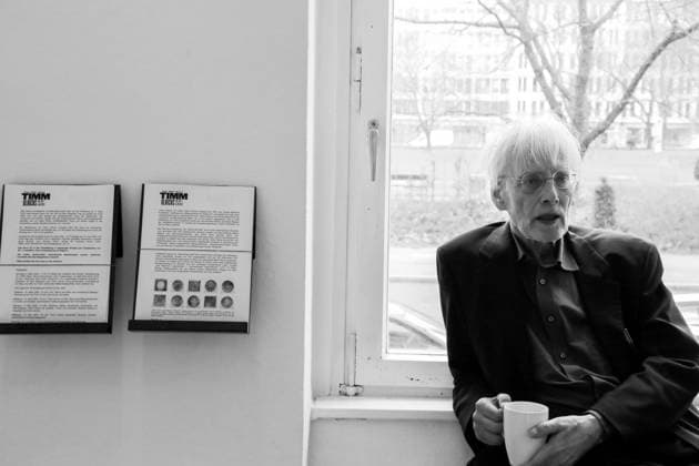 Timm Ulrichs in his exhibition Ich, Gott die Welt 100 Tage, 100 Werke, 100 Autoren , at the Haus am Lützowplatz, Berlin, 12 3 2020
