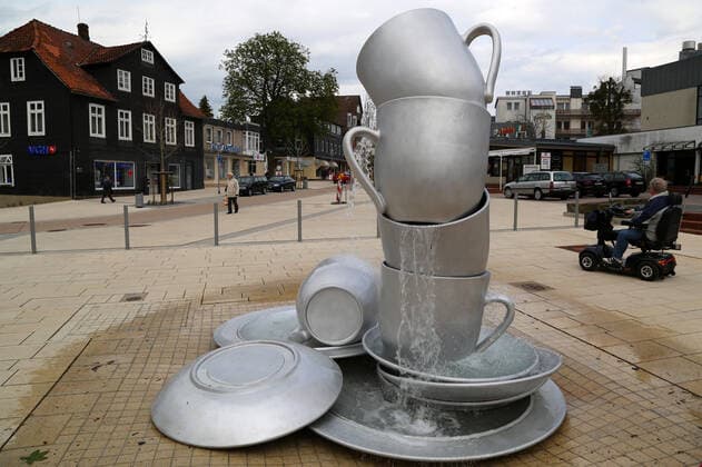 Timm Ulrichs, Fountain The Big Dish, Inauguration, Bad Nenndorf, 29 4 2016