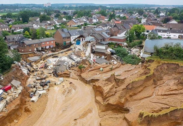 16 07 2021 , Erftstadt Blessem , Massive landslide in the Blessem district of Erftstadt , Authorities speak of several fatalities Aerial photos taken by a drone