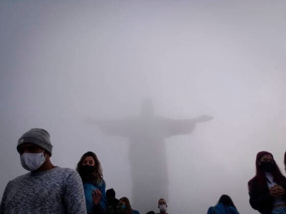 Bilder des Jahres 2021, News 07 Juli News Themen der Woche KW28 Tourist In Rio De Janeiro People flocking to Christ the Redeemer, one of the best known tourist spots in the world, on July 17, 2021 in Rio De Janeiro, Brazil. The Contry registers 868 new deaths by Covid-19 and total goes to 541,266 thousand deaths, More than 540 thousand people have already lost their lives in the country due to complications caused by the coronavirus, 34,339 cases of infection by the new coronavirus were confirmed in the last 24 hours, which gives a total of 19,342,448 positive diagnoses of COVID-19. There are 9,204 cases accumulated per 100,000 inhabitants. Rio de Janeiro Rio de Janeiro Brazil teixeira-notitle210717_np9oZ Copyright: xFabioxTeixeirax