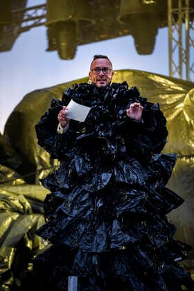 Host Jacob Fauerby on stage at Eurogames opening ceremony in Faelledparken in Copenhagen, Wednesday 18 August 2021, Copenhagen Denmark  Copyright: MartinxSylvestx cop104 spdk20210818-222126-L