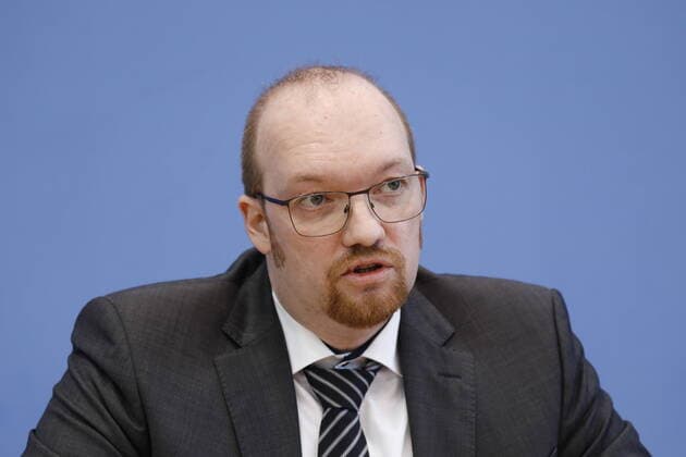 Marcus Grotian, Chairman of the Afghan Local Forces Sponsorship Network and Officer in the German Armed Forces, Germany, Berlin, Federal Press Conference, Topic Situation of the Local Forces in Afghanistan