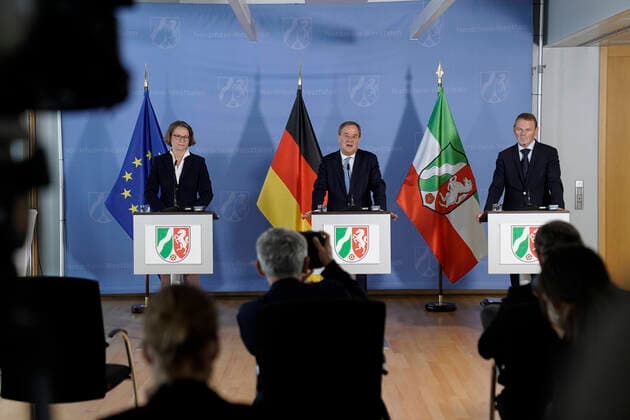State Chancellery NRW Press conference on reconstruction after the flood disaster Current, 27 08 2021, Duesseldorf, Armin Laschet State Premier of North Rhine-Westphalia, CDU Chairman and candidate for Chancello