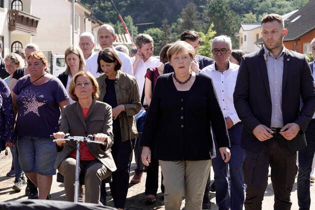 Tour through the flood affected Altenburg by the Chancellor and the Minister President of Rhineland-Palatinate Current, 03 09 2021, Altenburg, tour through the flood affected Ahr valley in Altenburg together with Chancellor Dr Angela Merkel and the Minister President of Rhineland-Palatinate Malu Dreyer Altenburg Rhineland-Palatinate Germany