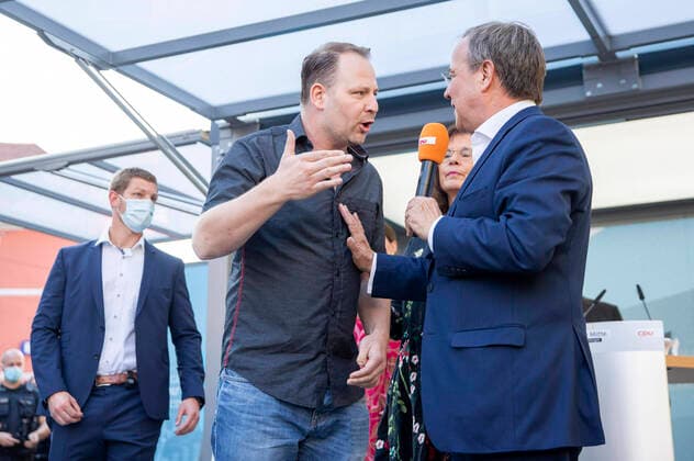 Lateral thinkers Thomas Brauner and Armin Laschet at an election campaign event of the CDU on the Erfurt Anger Erfurt, 03 09 2021 Foto:xM.xKremerx xFuturexImage