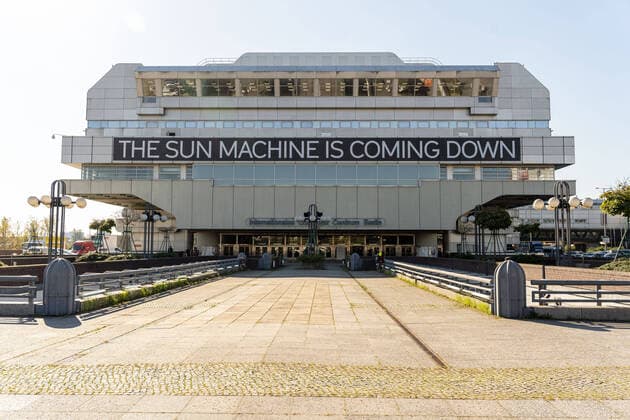 07 10 2021, Berlin, Germany, GER,the International Congress Centrum Berlin ICC , arts festival The Sun Machine Is Coming Down The Berliner Festspiele celebrates its 70th anniversary.