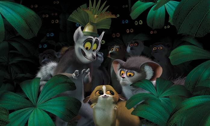 MADAGASCAR, (Clockwise from top) Natives of Madagascar, the Lemurs, led by King Julien (SACHA BARON COHEN) and his right-hand man Maurice (CEDRIC THEENTERTAINER), and Mort (ANDY RICHTER), 2005. ? DreamWorks courtesy Everett Collection Ref:MCDMADA DW008 PUBLICATIONXNOTxINxCANxCHNxFRAxITAxJPNxNORxPOLxRUSxESPxUKxUSA Copyright: xx MCDMADA DW008