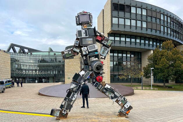 Wertgigant , a six-metre-high sculpture made of electronic waste by the Cologne artist HA Schult in front of the Düsseldorf state parliament