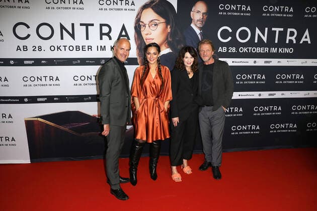 Christoph Maria Herbst, Nilam Farooq, Iris Berben and director Sönke Wortmann at the Contra cinema premiere on 27 10 2021 in Berlin Contra film premiere in Berlin
