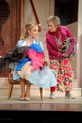 Judith Richter and Beatrice Richter at the photo rehearsal of the play Zuhause bin ich Darling at the Komödie Winterhuder Fährhaus Hamburg, 03 11 2021 Foto:xgbrcix xFuturexImage