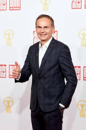 The Golden Steering Wheel 2021 Oliver Blume Chairman of the Executive Board of Dr Ing h c F Porsche AG on the red carpet at the Golden Steering Wheel awards ceremony in the Axel Springer Tower in Berlin Copyright: xEventpressxGolejewskix