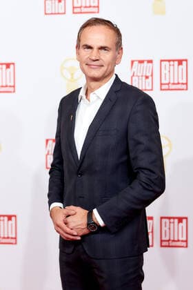 The Golden Steering Wheel 2021 Oliver Blume Chairman of the Executive Board of Dr Ing h c F Porsche AG on the red carpet at the Golden Steering Wheel awards ceremony in the Axel Springer Tower in Berlin Copyright: xEventpressxGolejewskix